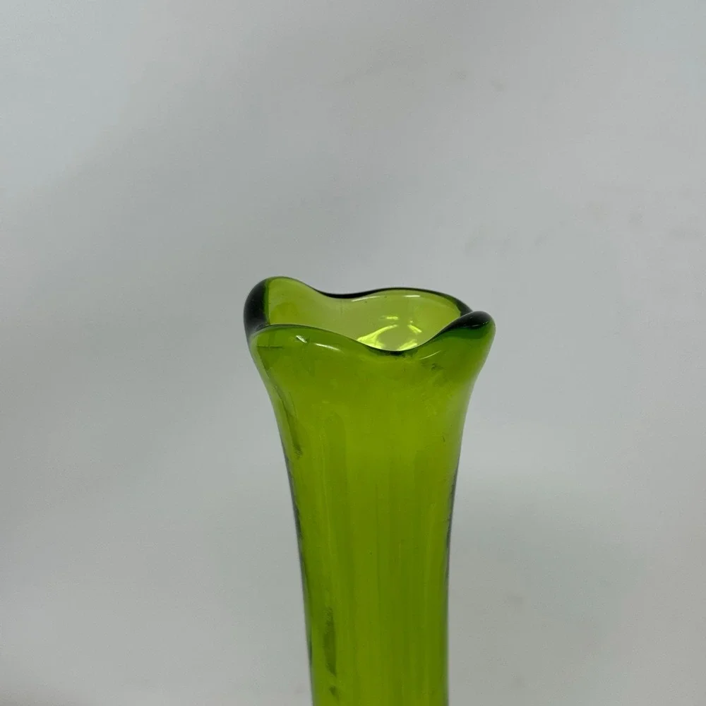 Vibrant Green Glass Vase Fluted Rim Tall Neck‎ Modern Decor Accent Statement Pc